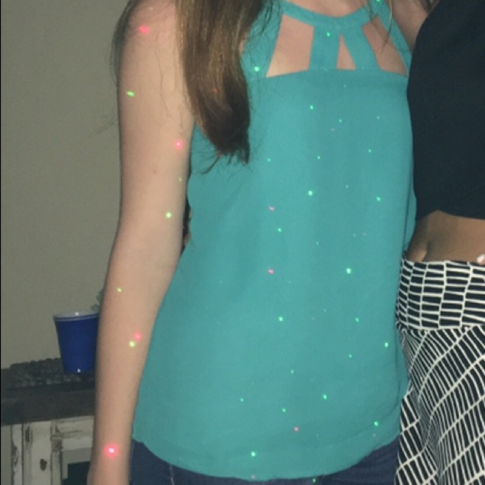 Geometric cutout tanktop